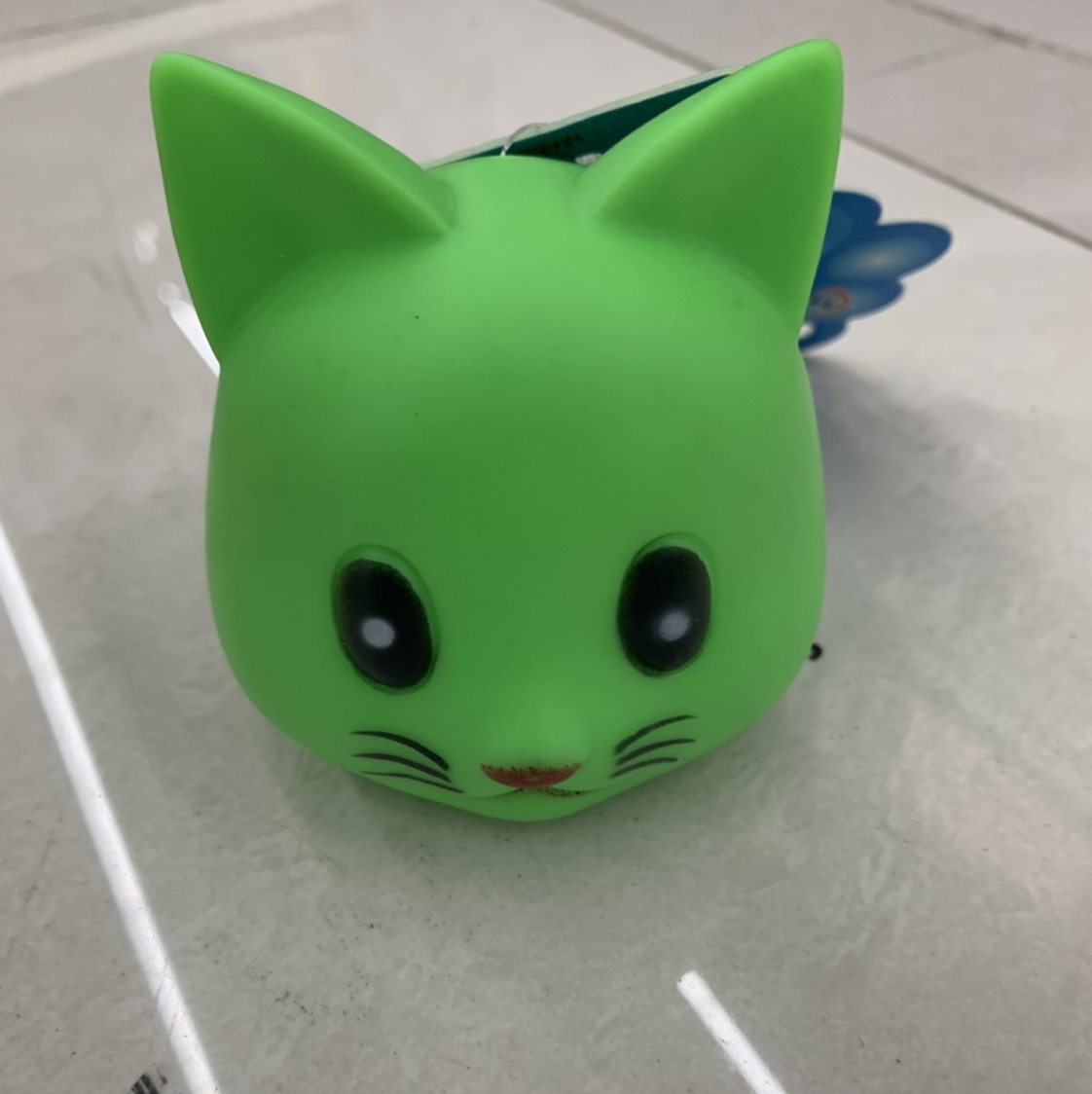 Green kitten pet toy