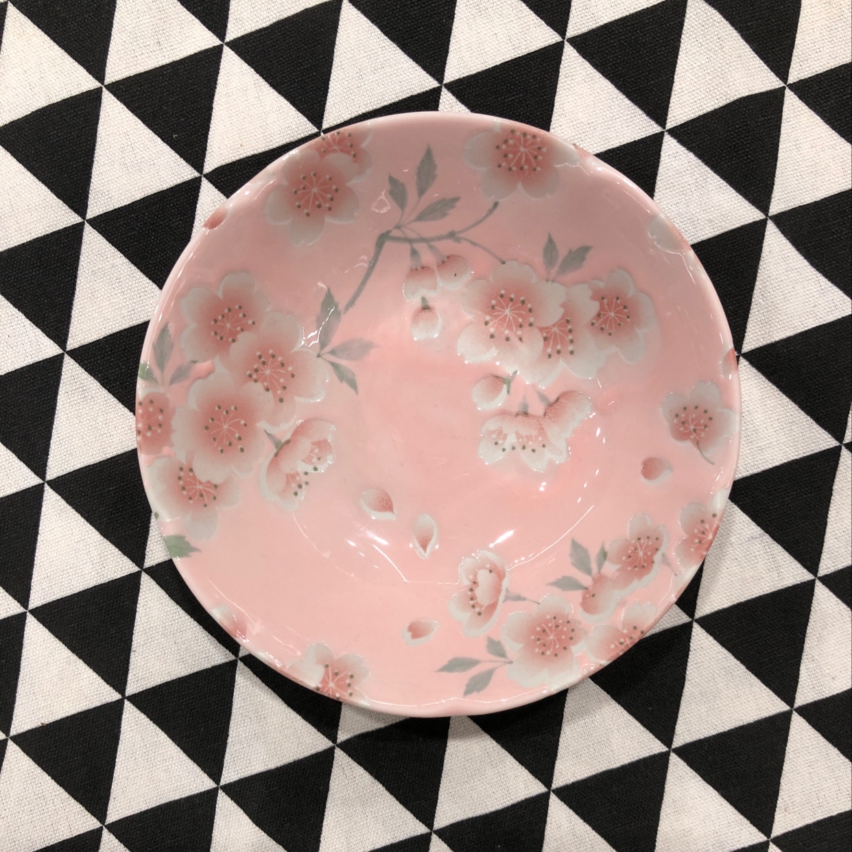 日本进口美浓烧漫舞樱花5.5寸粉红碗图