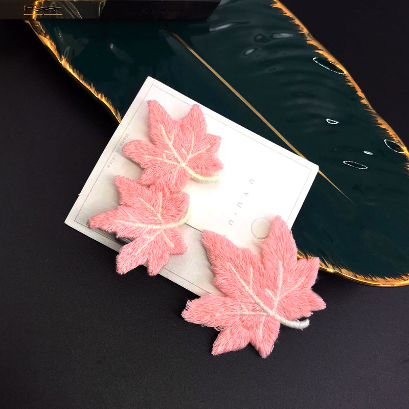 Colorful maple leaves Item Picture