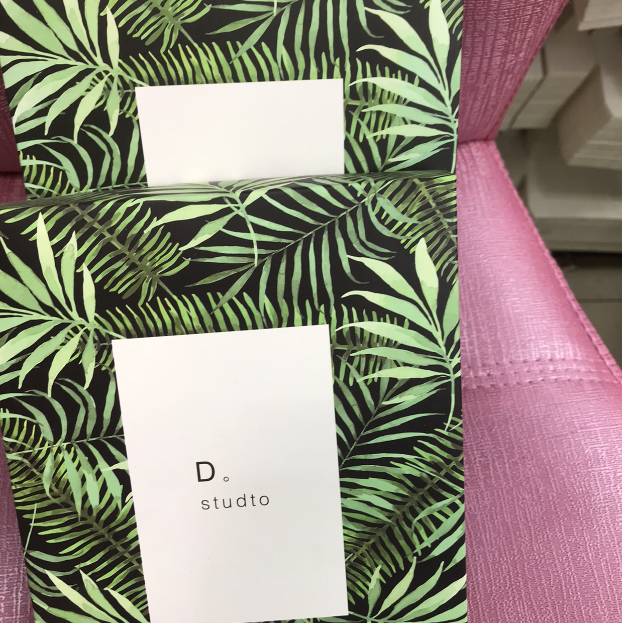 Factory direct sales of fashionable and eco-friendly polka dot large and small boxes 0038