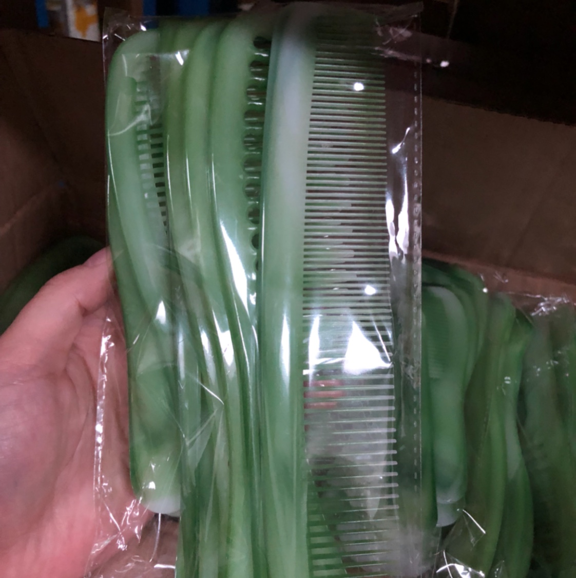 网红直播带货爆款10件套梳子 牛筋梳5大5小 送盘发器细节图