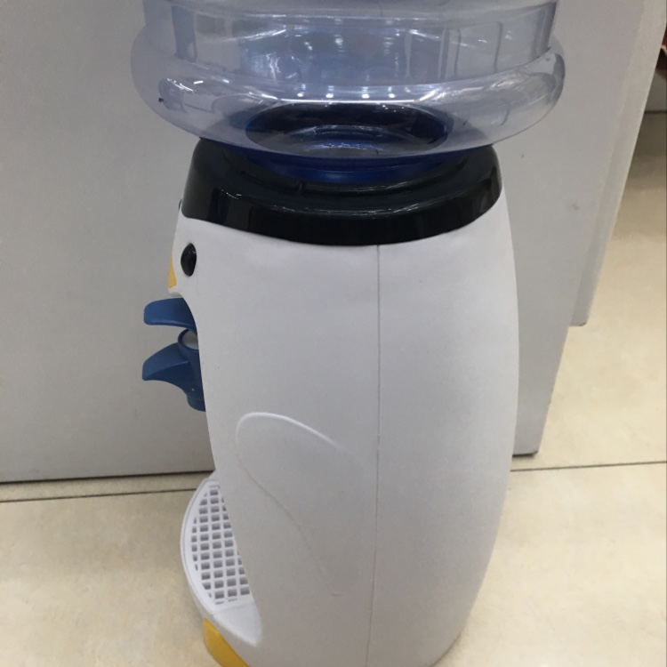 便携饮水机实物图