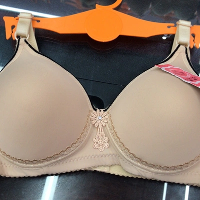 Comfort Bra With Smooth Trim And Small Trim