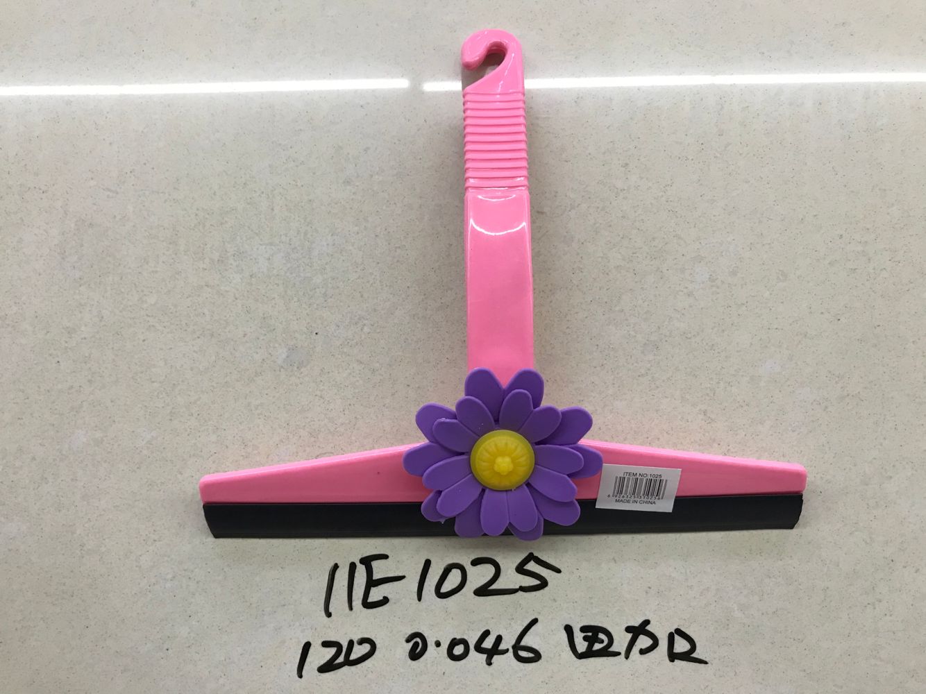 11E1025 Plastic wiper window wiper floor