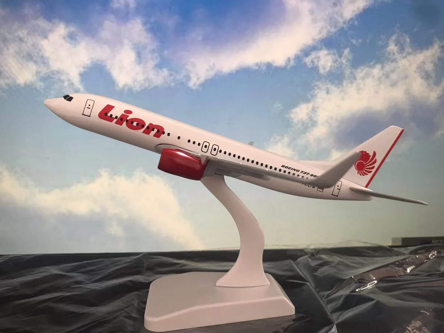 Alloy aircraft model (20CM Indonesian Lion Air B737) metal aircraft model