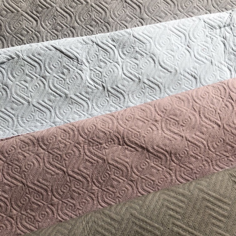 200x230色织布水洗绣花被5