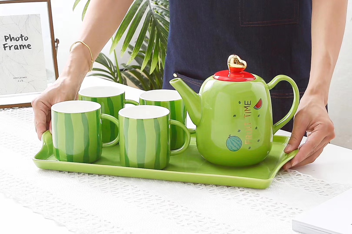 حلة البطيخ 🍉 المياه على مجموعة من سبعة الجهة المصنعة الأوامر تجارة الجملة والتجزئة التسويق المباشر الذي طلب