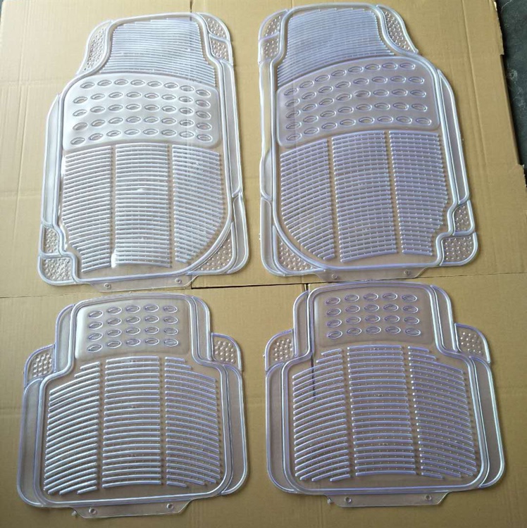 A universal 4-piece set of PVC transparent cow's eye floor MATS