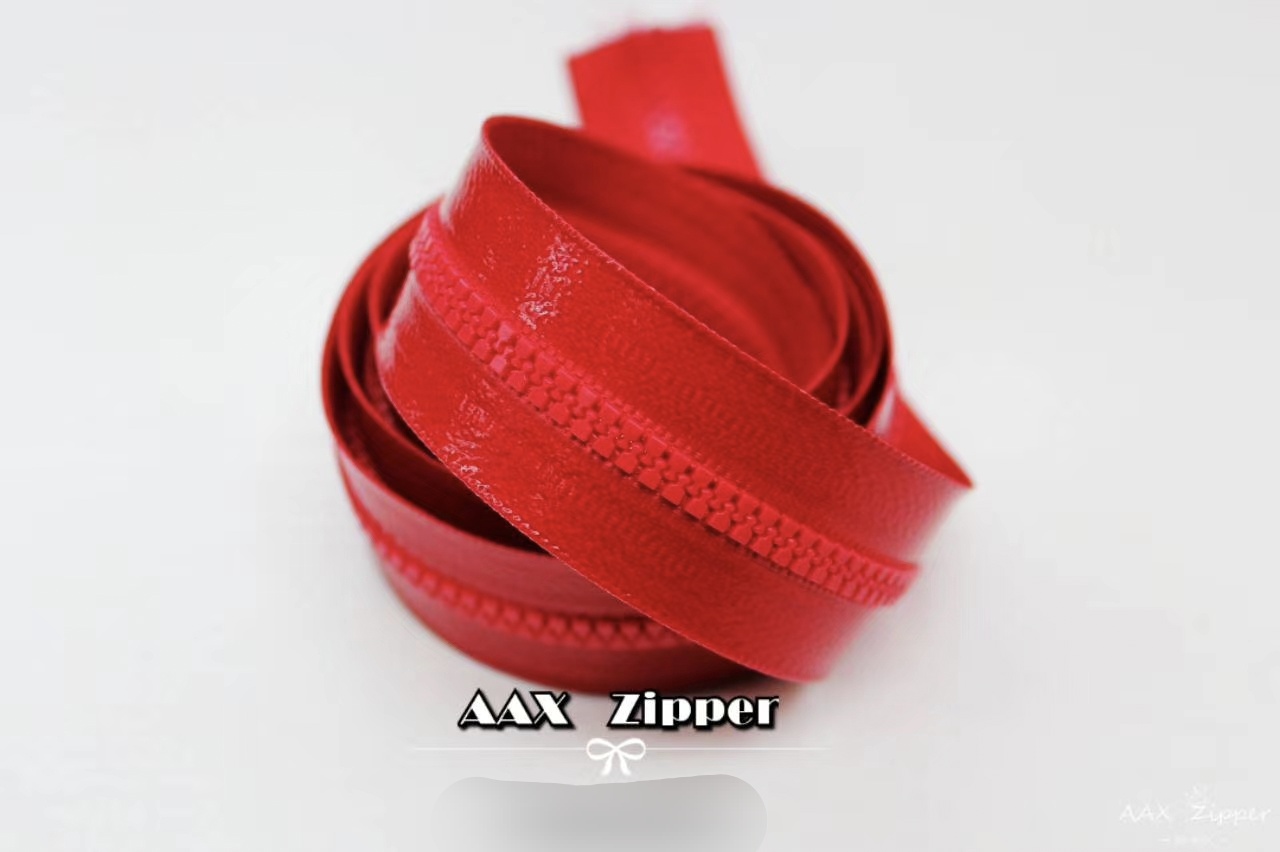 Resin no. 5 waterproof zipper thumbnail