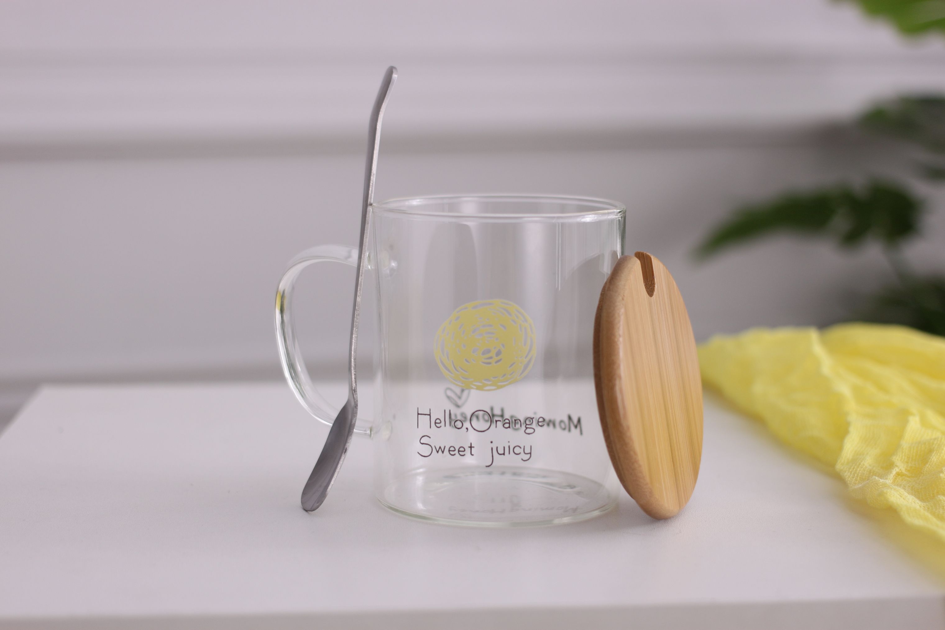 Wood Cover Glass Mb9083 On Sunny Days Item Picture