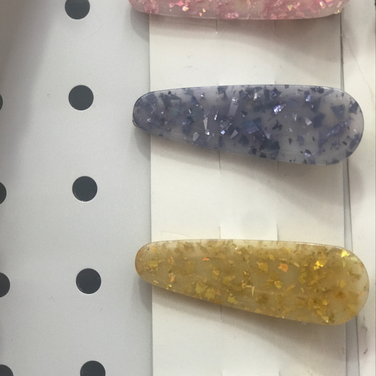 The crystal buttons thumbnail