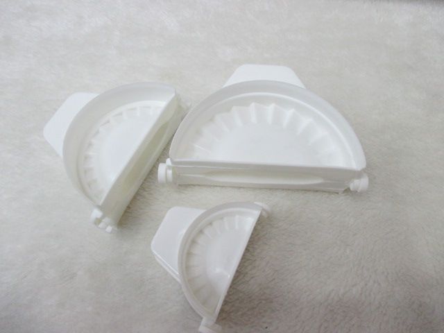Three Pieces Dumpling Maker Set Item Picture