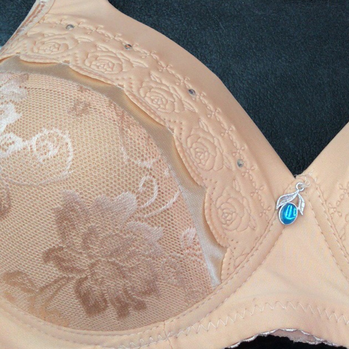 Printed + Embossed Lace Medium Size Bra details Picture