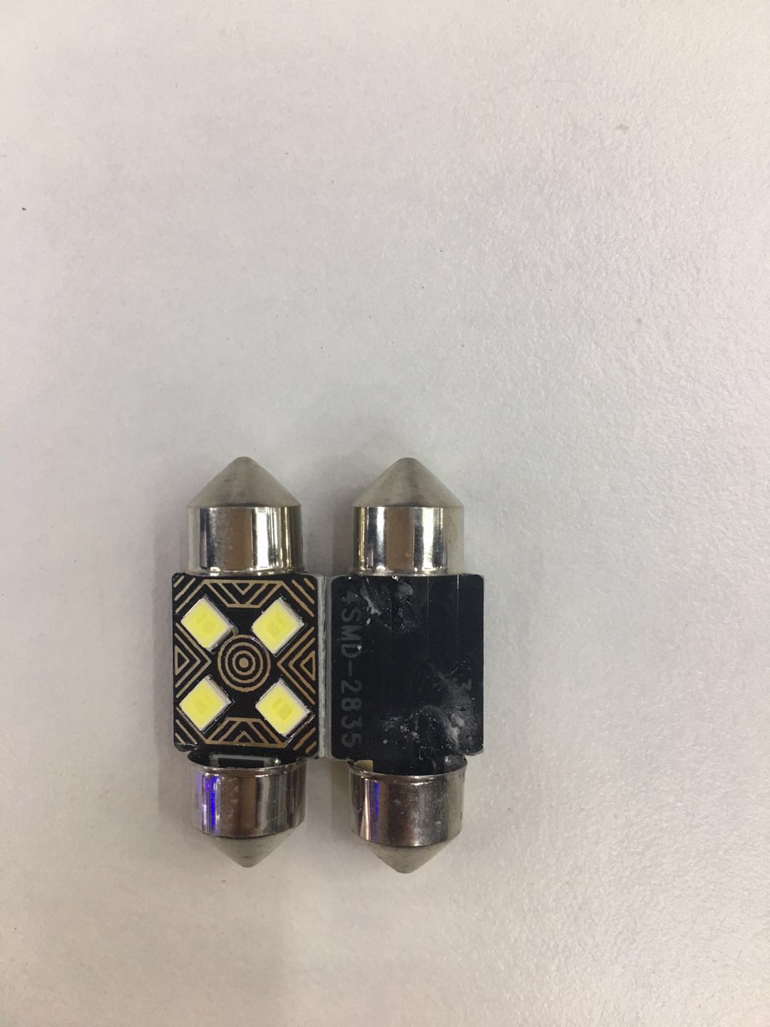 Automobile LED light/double point/hot selling model/factory direct selling 2