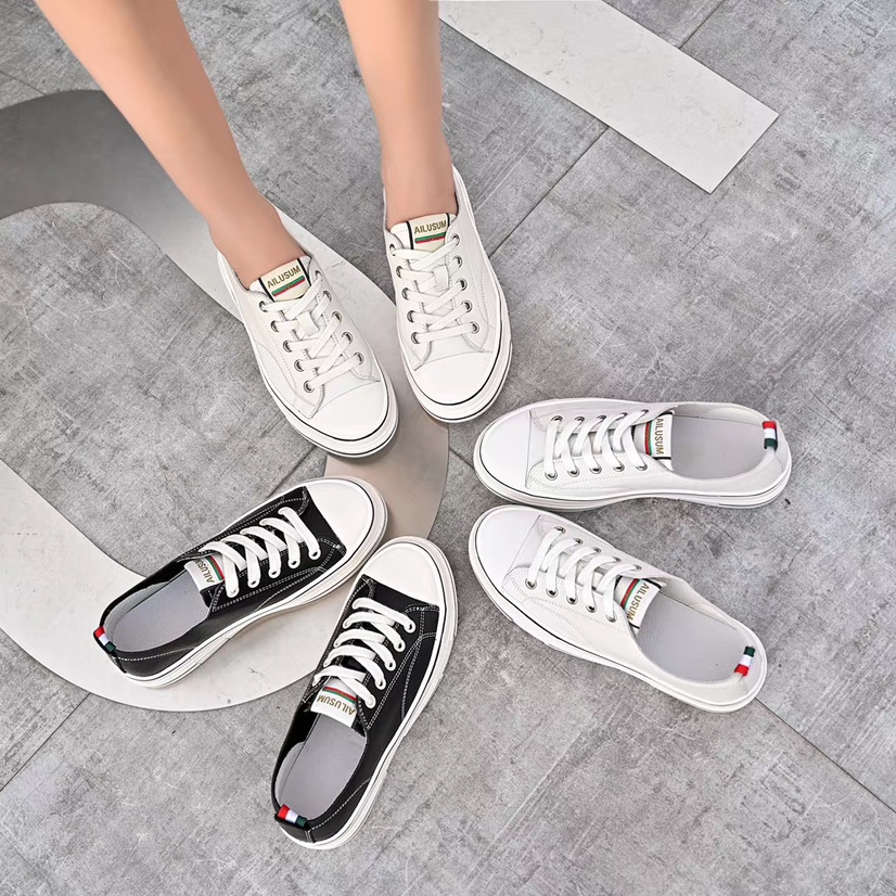 Small leather casual shoes thumbnail