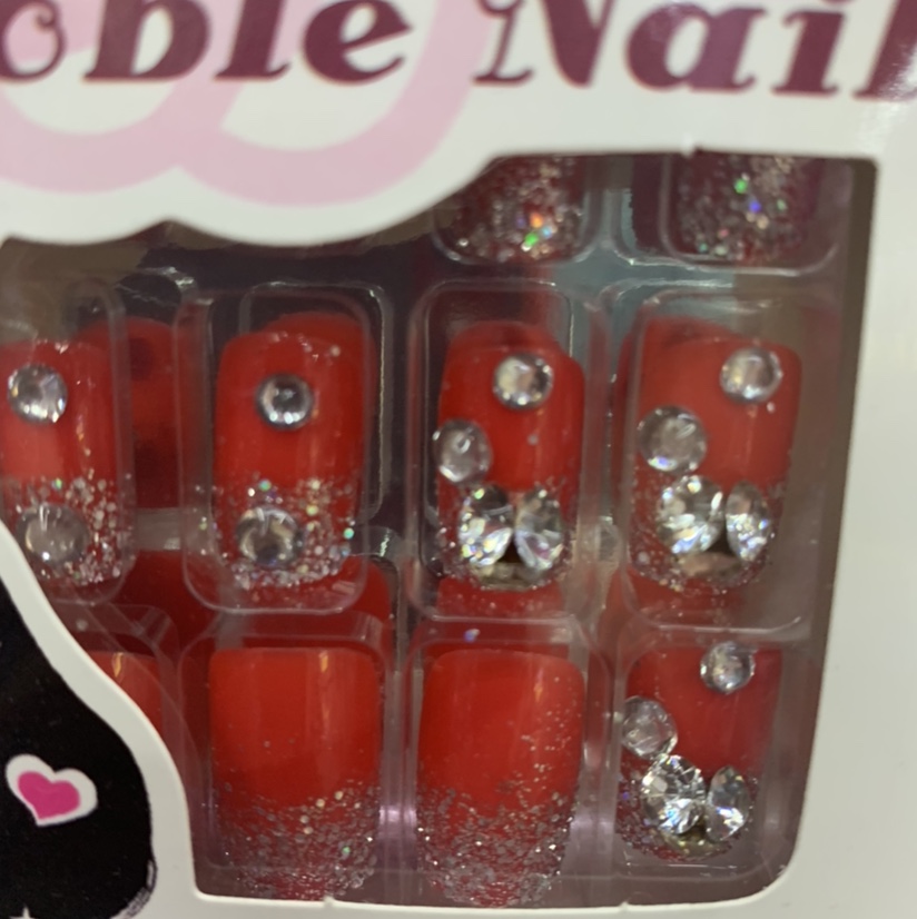 3D manicure with bright red flash powder
