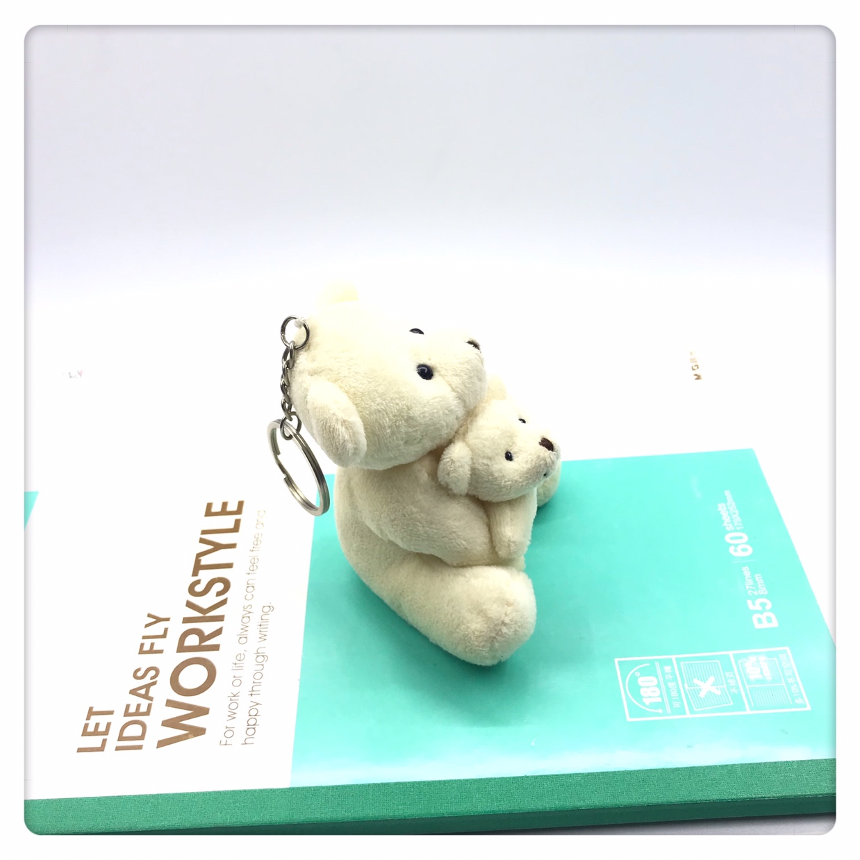 Creative plush toys, dolls, mother and child bears, keychains, bags, clothing pendants, Mother's Day gifts, gift boxes, packaging, bouquets, accessories, all at favorable prices undefined
