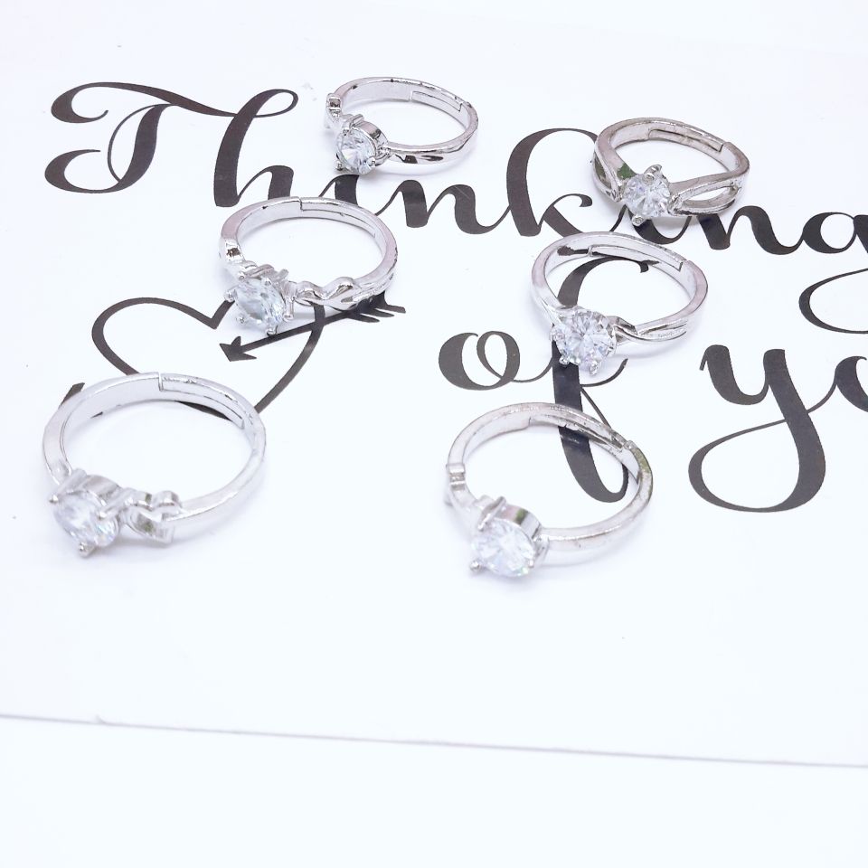 White diamond ring Alloy ring ring ring jewelry ring Specification drawing
