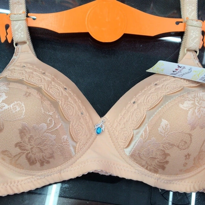 Printed + Embossed Lace Medium Size Bra