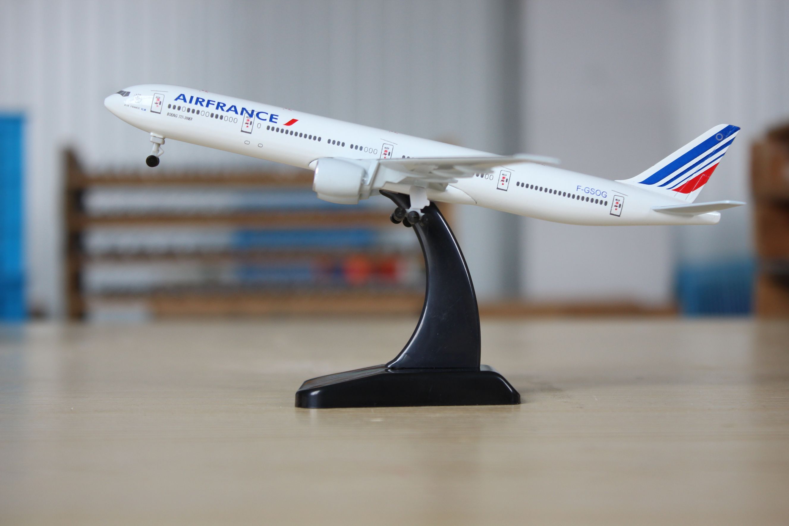 Alloy aircraft model (20CM Air France B777-300ER) aircraft model metal aircraft model