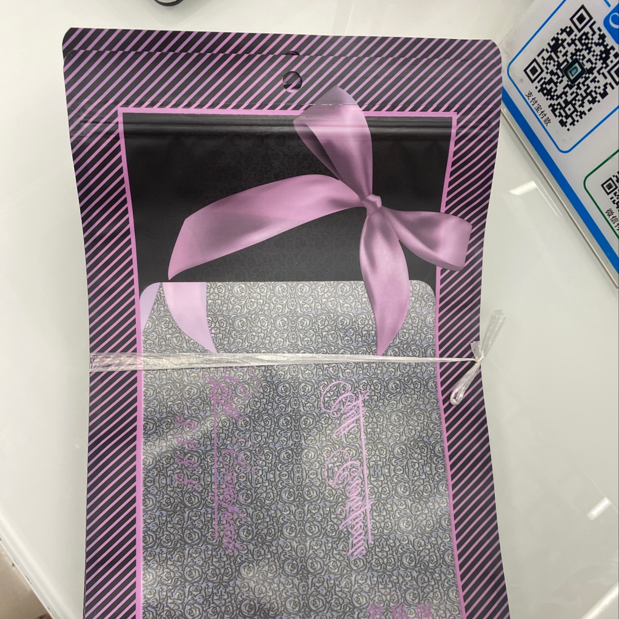 Gift bag thumbnail