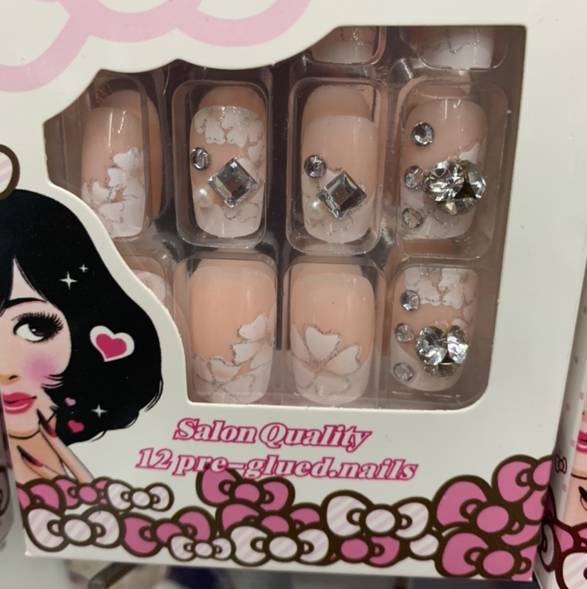 Skin tone 3D manicure
