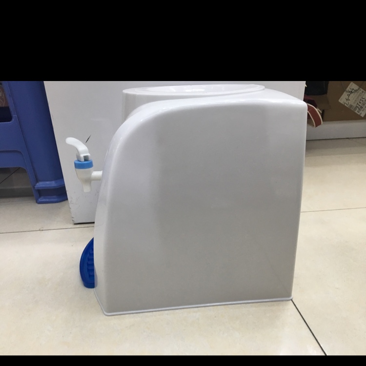 饮水机/家用直饮水机/便携烧水壶/家用饮水机桶/便携式加热饮水器产品图