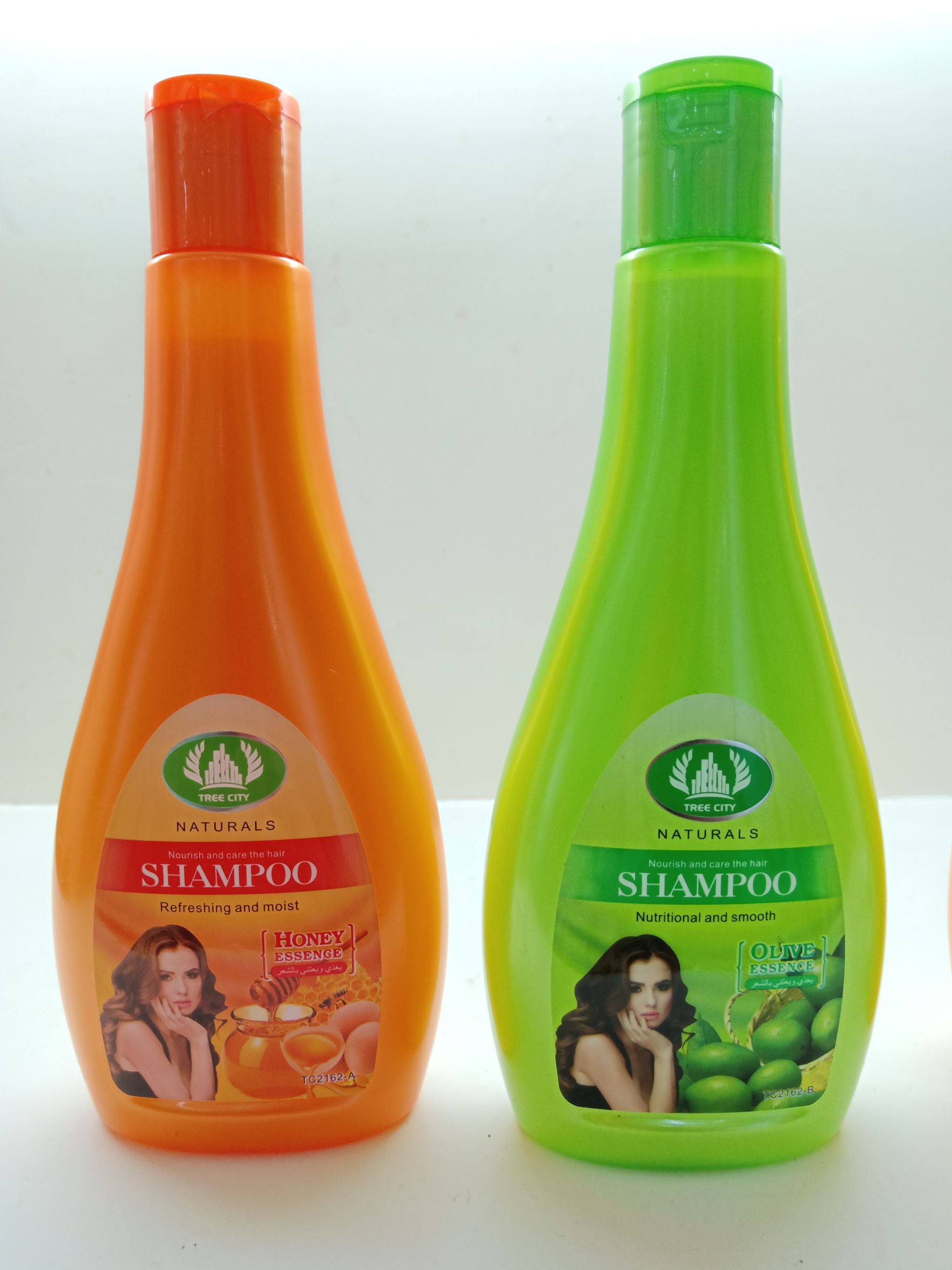 A small bottle of 400ml shampoo and eggs