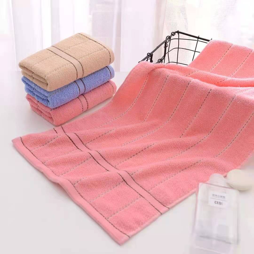 The 35*75cm horizontal and vertical four-color strips can be mixed into one pack of all-cotton towels