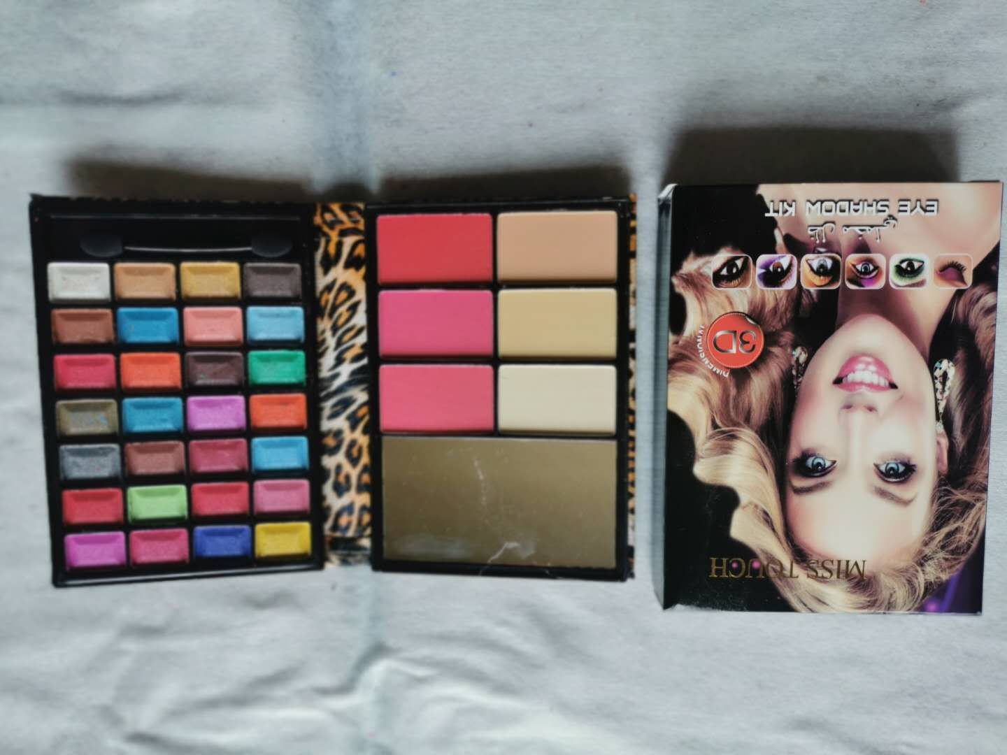 8048: Small two fold: 6+28 multicolor eye shadow thumbnail