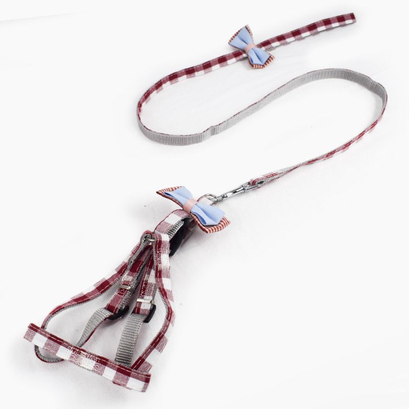 Pet supplies manufacturer wholesale checkered bow dog leashes, adjustable dog chest and back straps leashes
