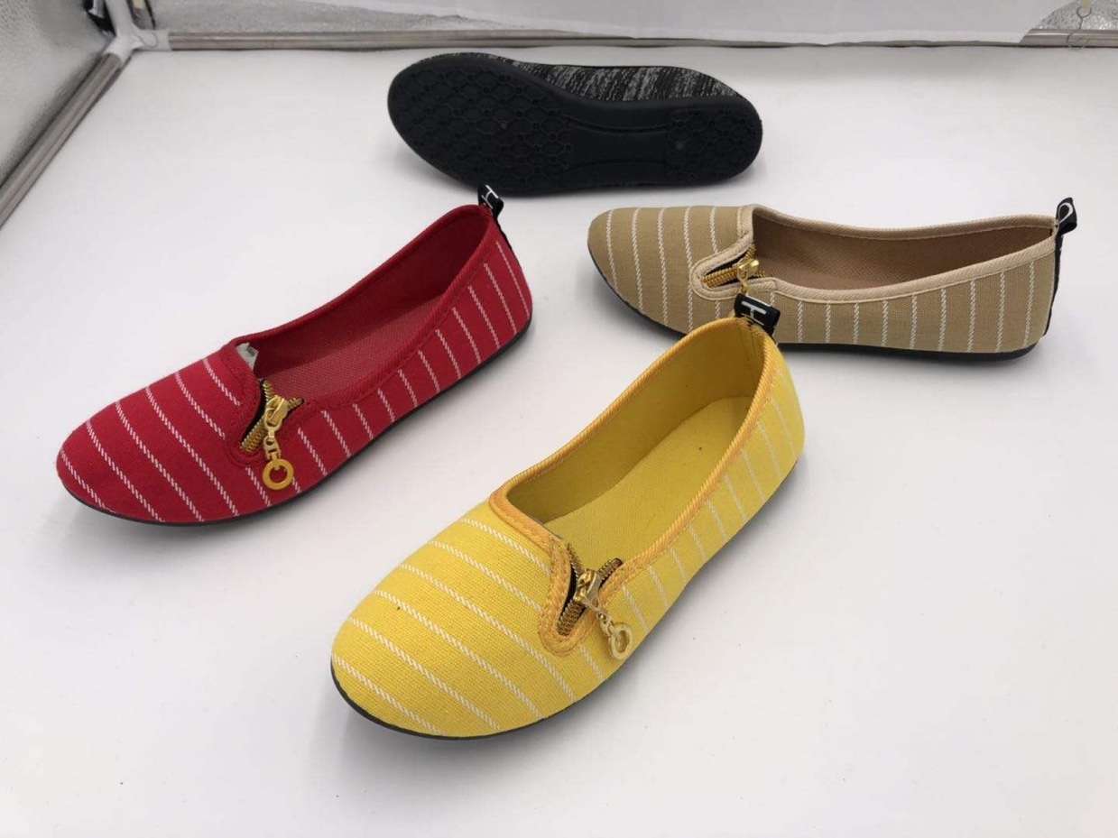 Stylish And Comfortable Zipper Granny Shoes