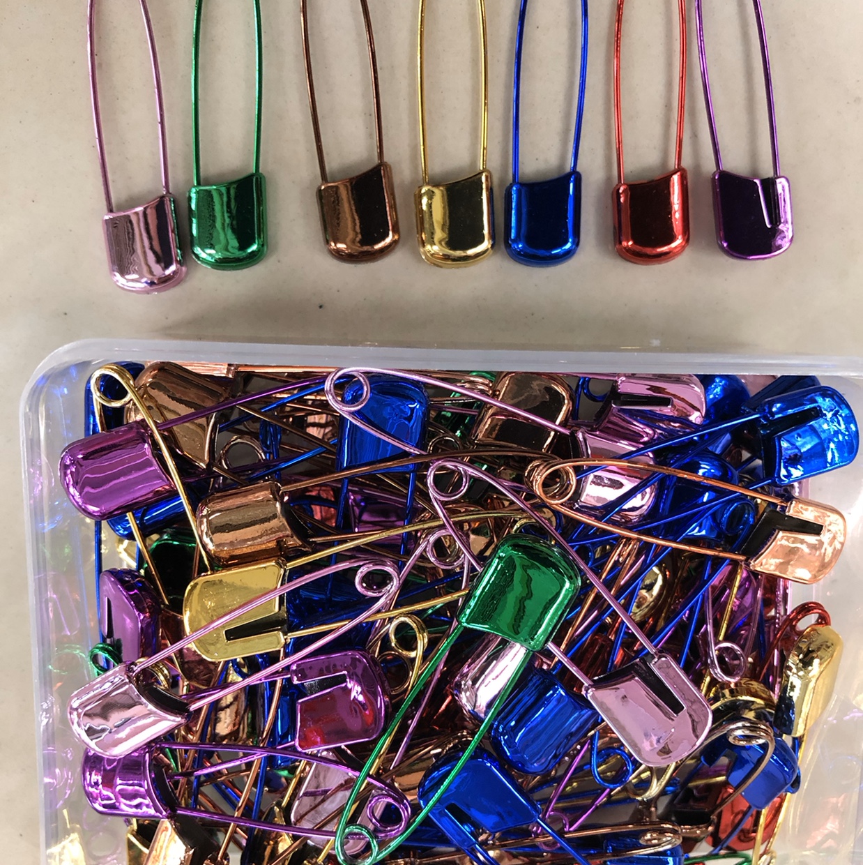 Chrome-plated colour brooch thumbnail