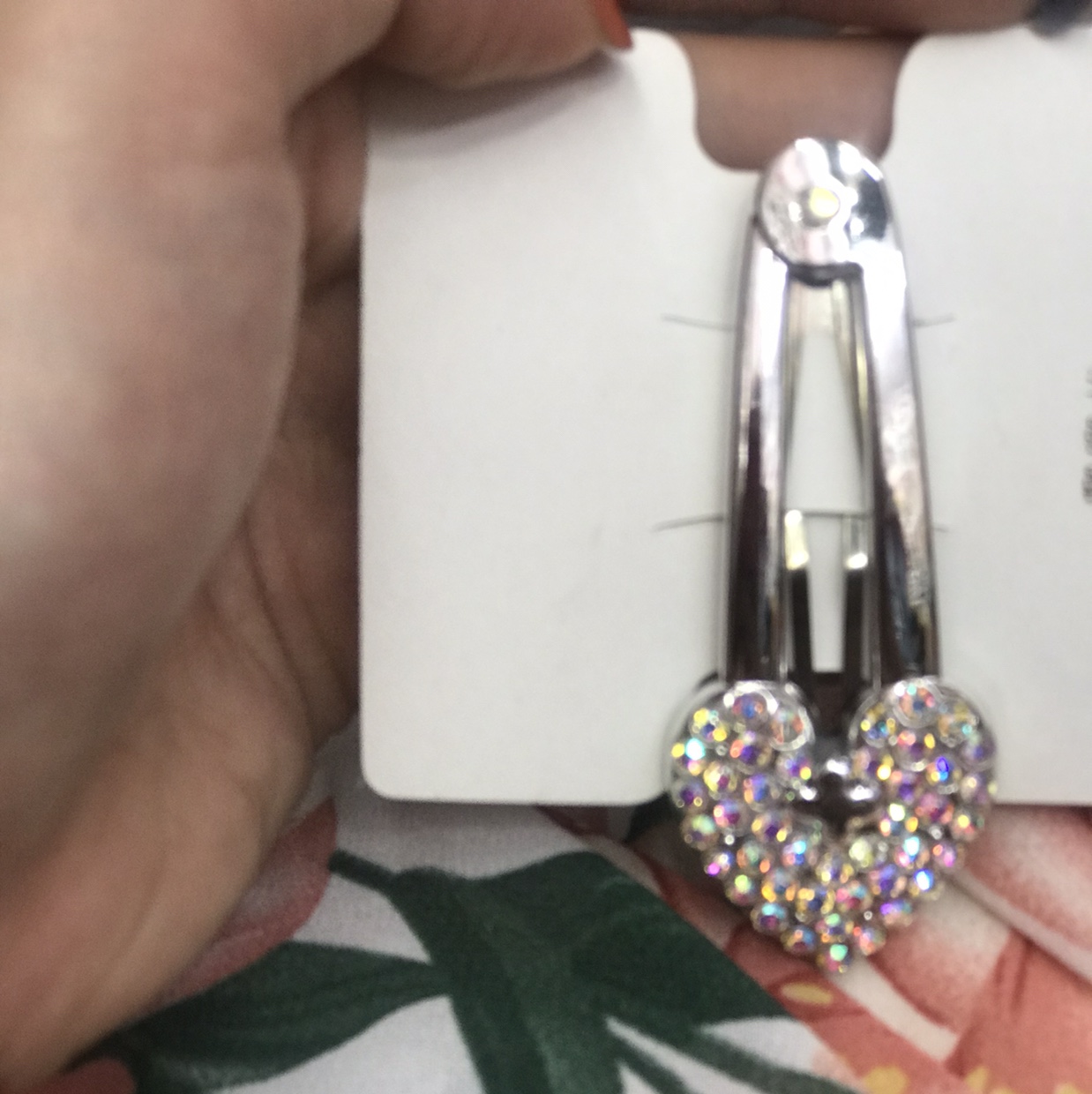 Peach heart clasp thumbnail
