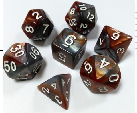 多面色子/骰子/骰粒白底实物图