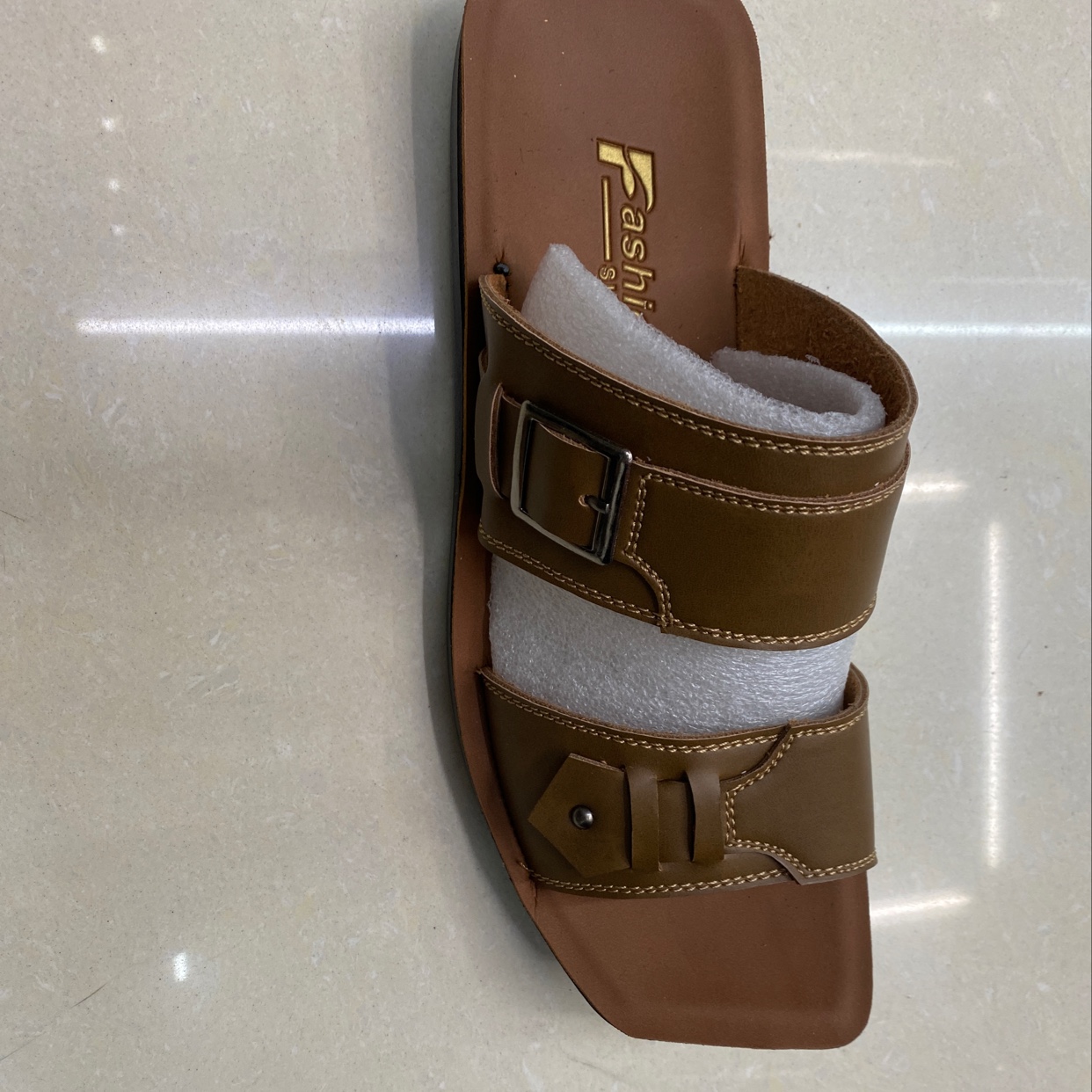 Square-toed yellow slippers for men thumbnail