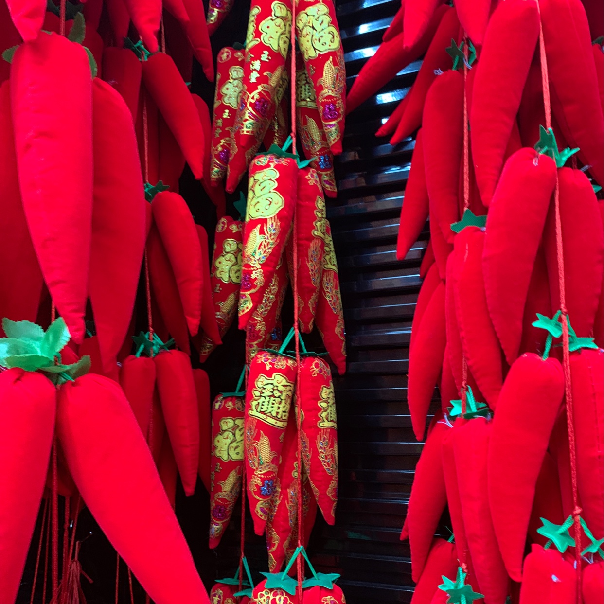 Large-sized printed chili peppers, wedding and festival supplies, moving into a new home