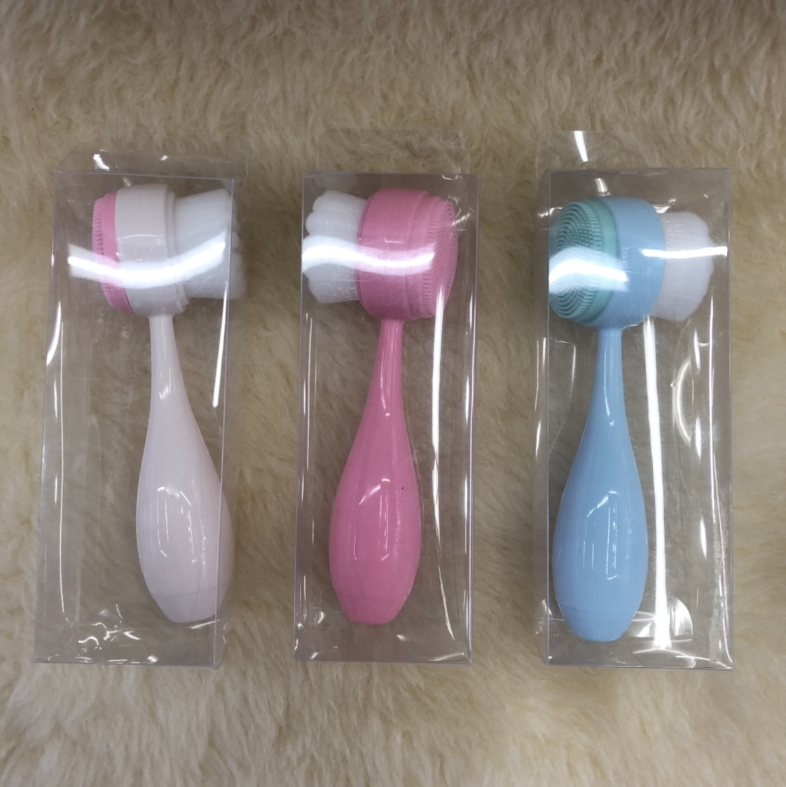 Wash a face to brush