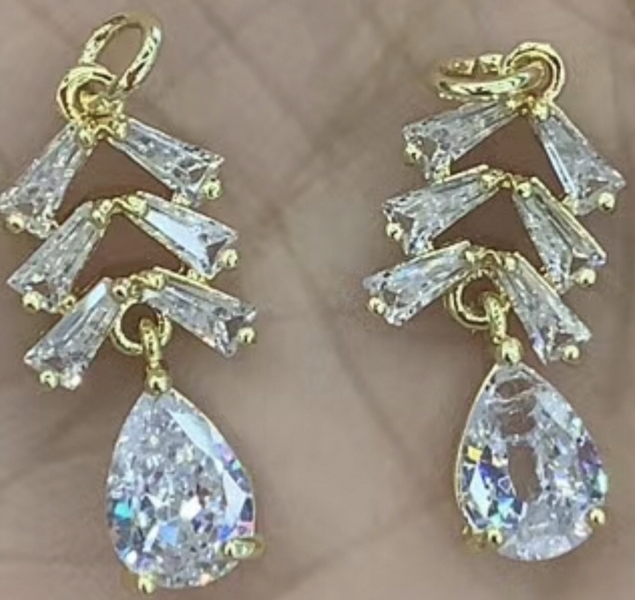 pendant thumbnail