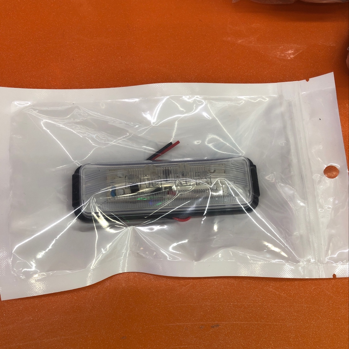 汽车车灯白色亮小号