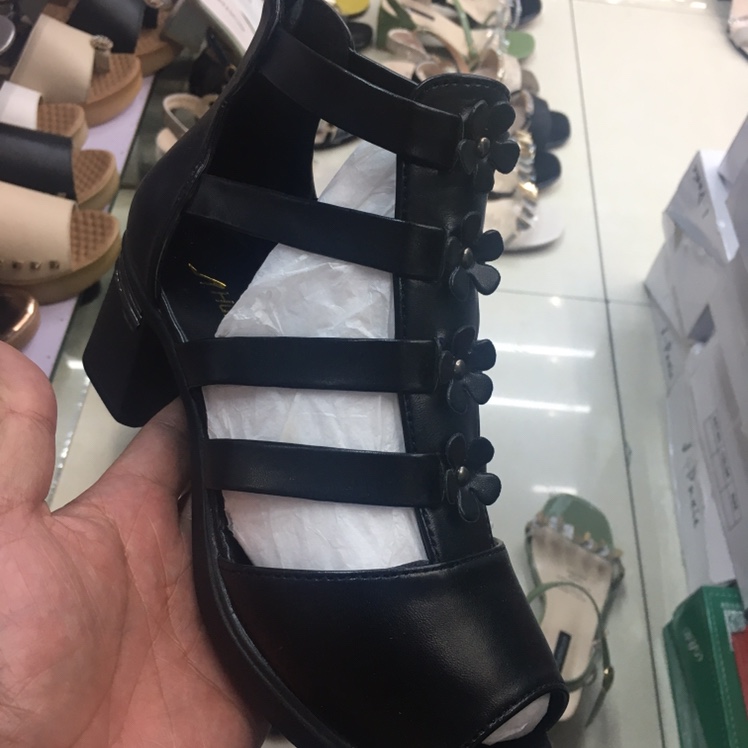 老布鞋