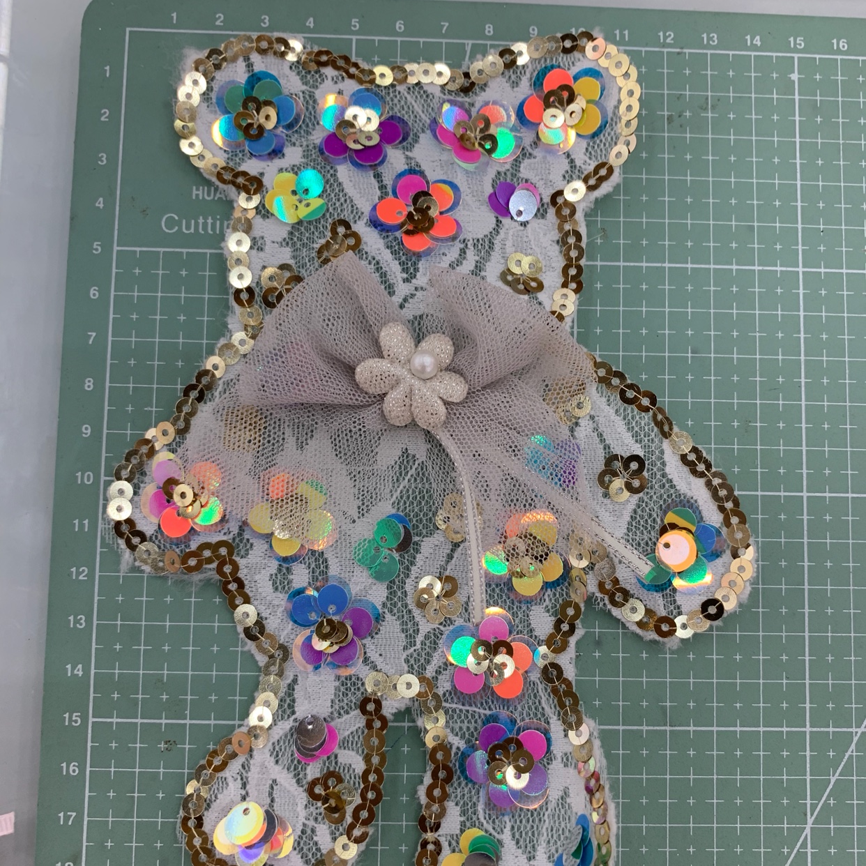 Trim Lace undefined
