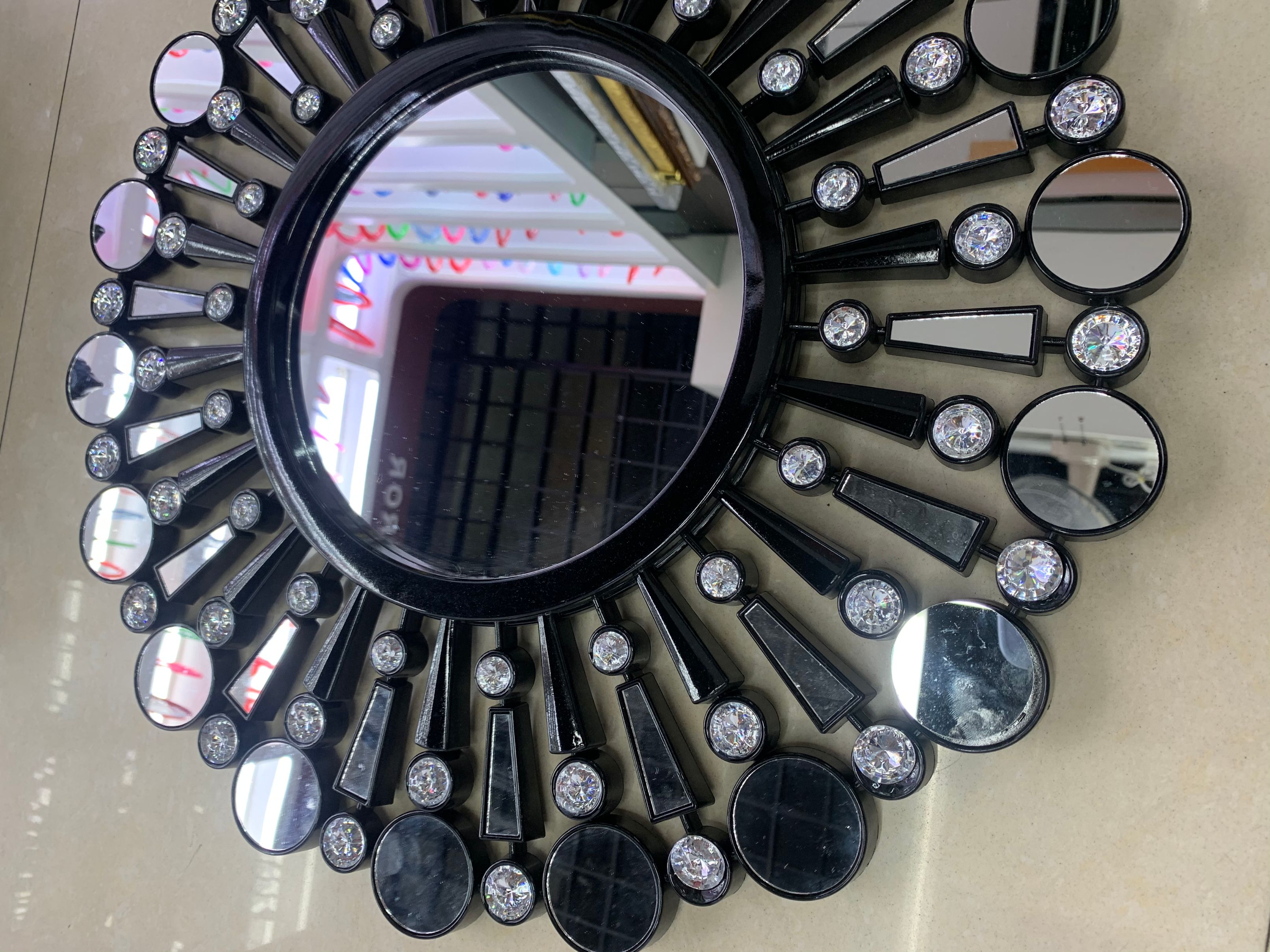 Yiwu Selection European retro wall mirror high-end club web celebrity princess mirror details Picture