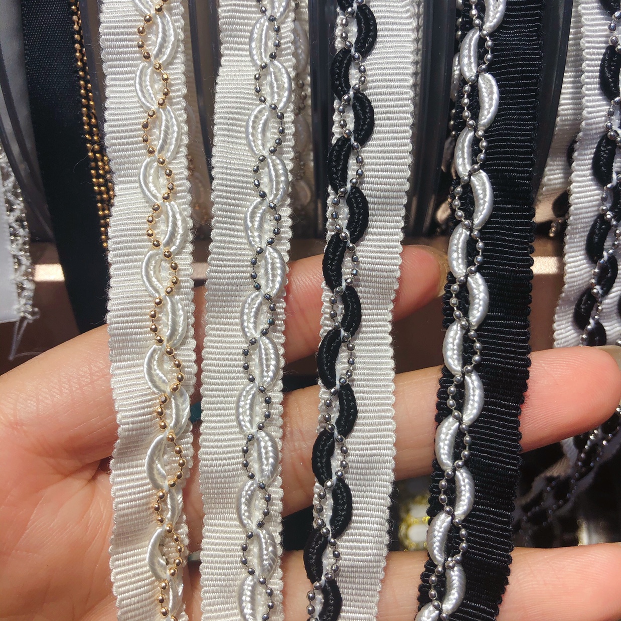 Small Fragrant Wind Heavy Industry Copper Chain Decoration Clothing Hat Decoration Clothing Accessories details Picture