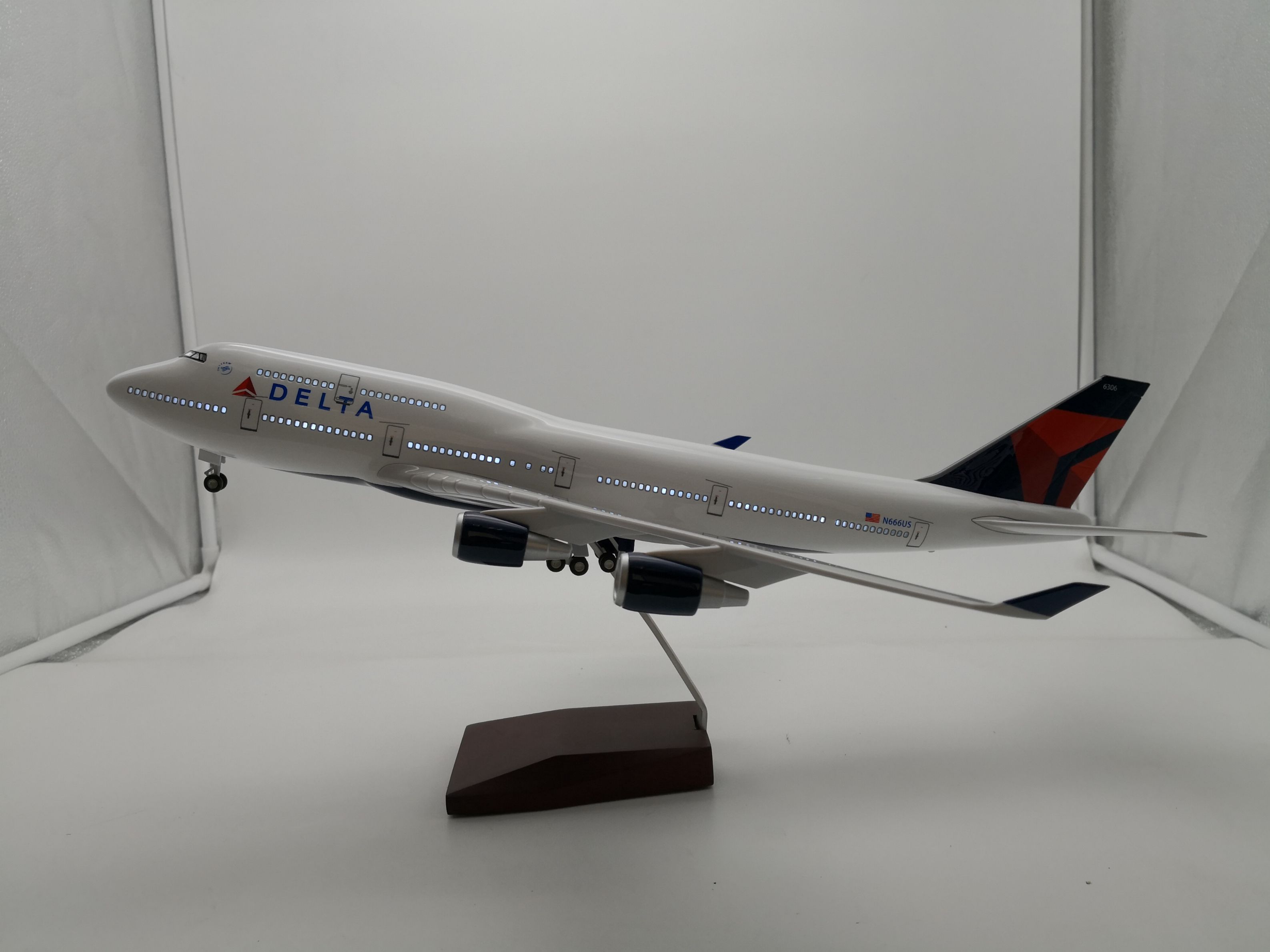 飞机模型（B747美国达美航空 LED声控飞机模型）仿真飞机模型 ABS飞机模型 LED声控飞机模型 航空 模型