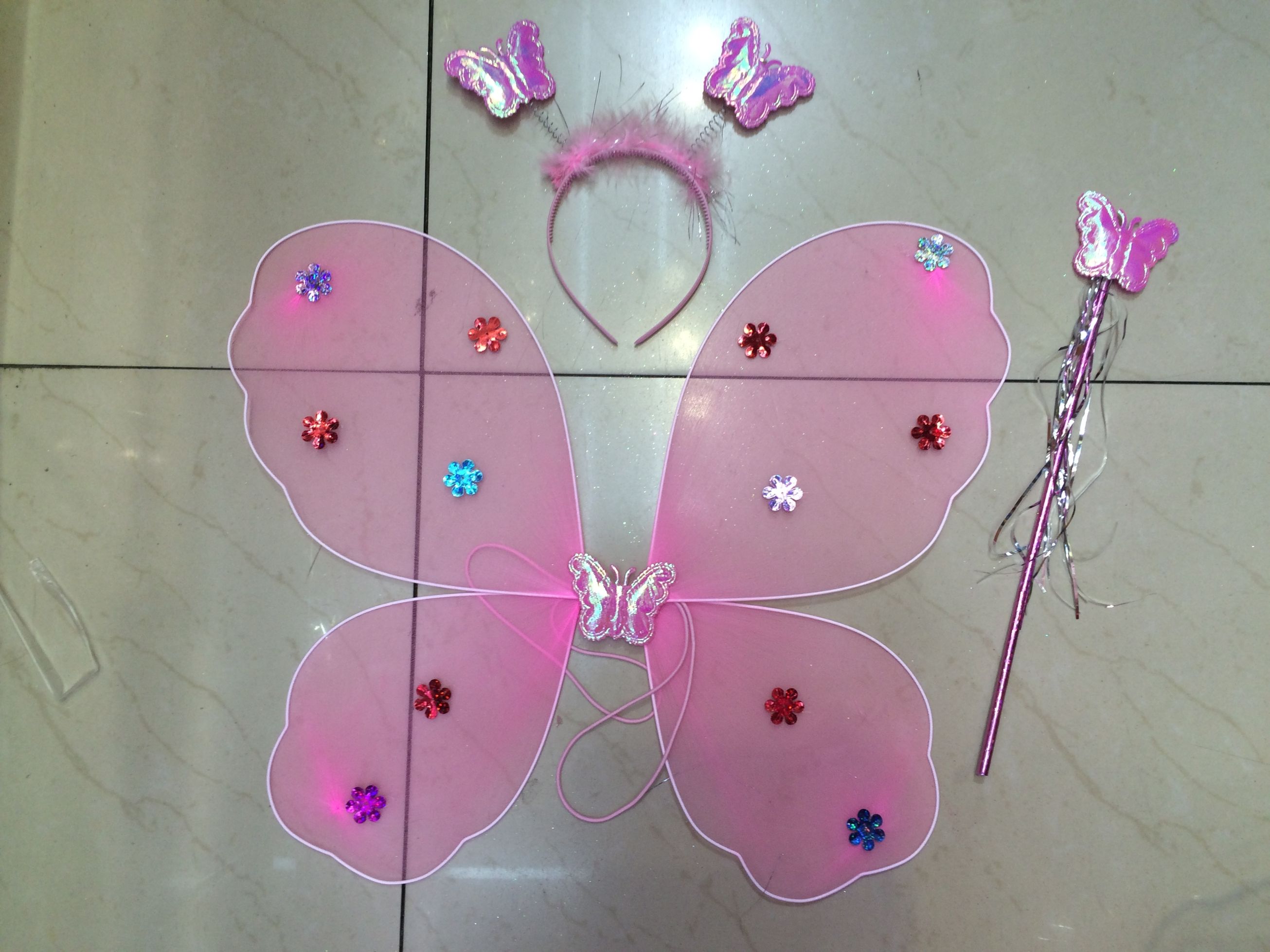 Snowflakes wings thumbnail