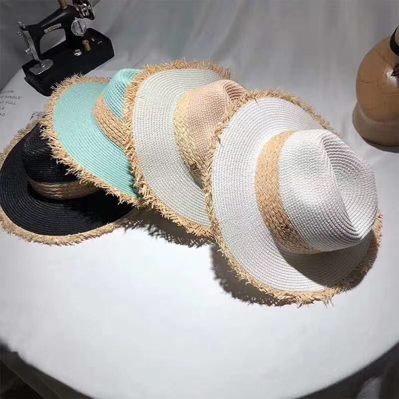 Create summer travel styling inspiration, combining functionality and fashion