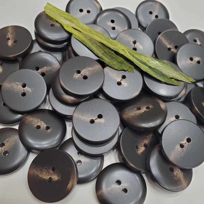 Resin button 5