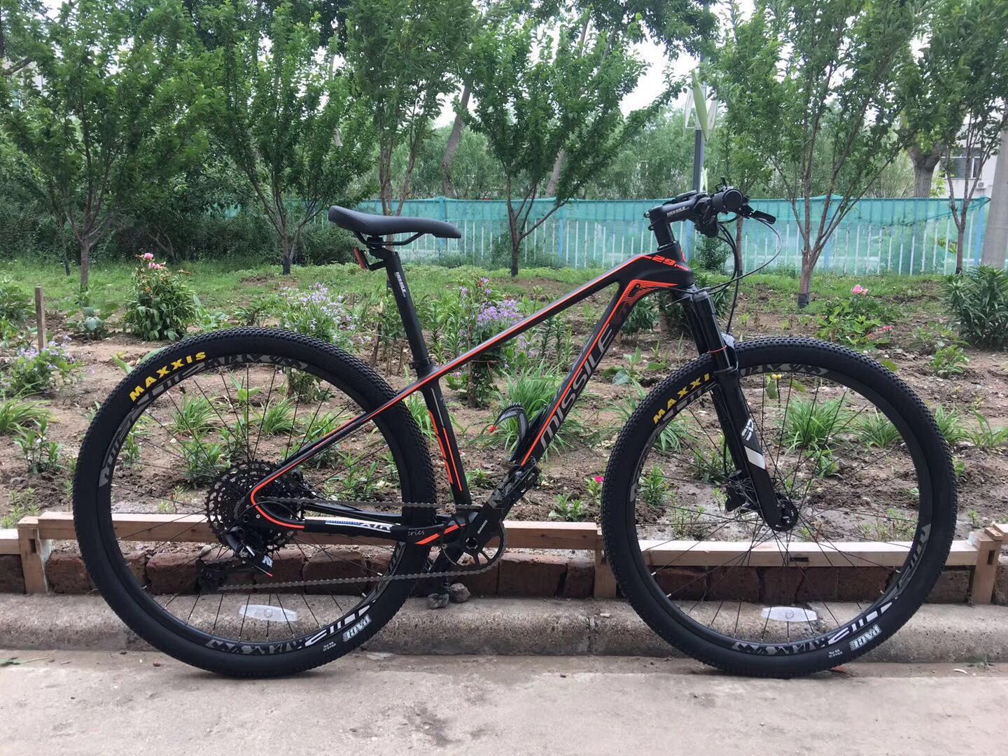 "National trend brand Miser bicycles, mountain bikes, road bikes 29 carbon fiber DIY. detail image 2