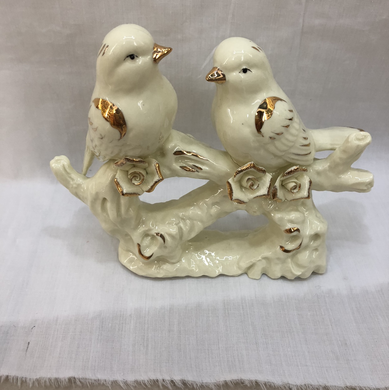 Yellow bird thumbnail